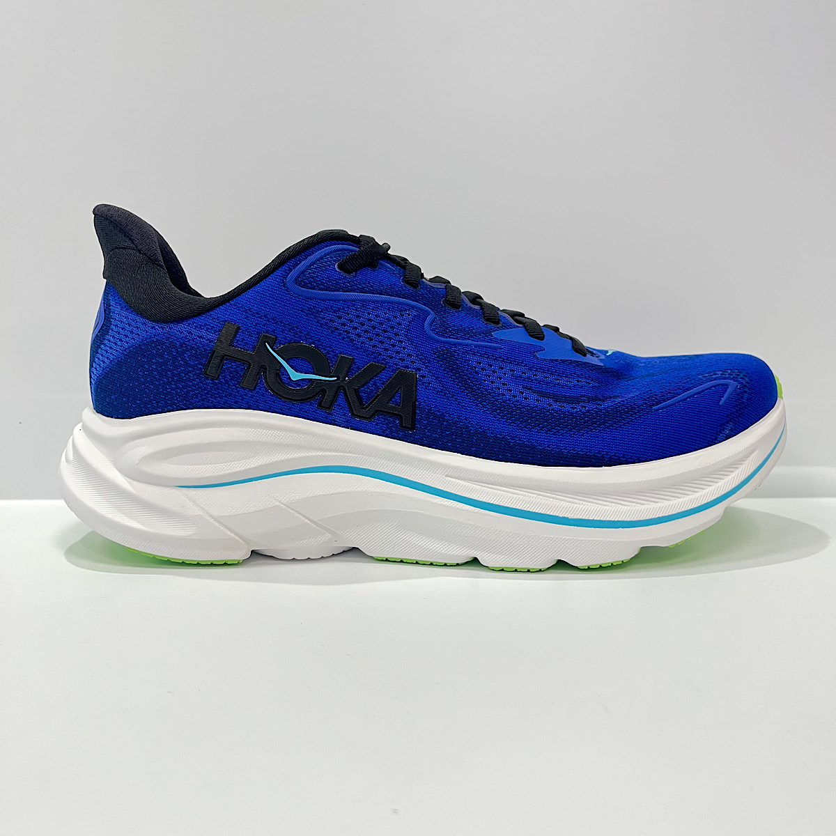 Hoka Clifton 10